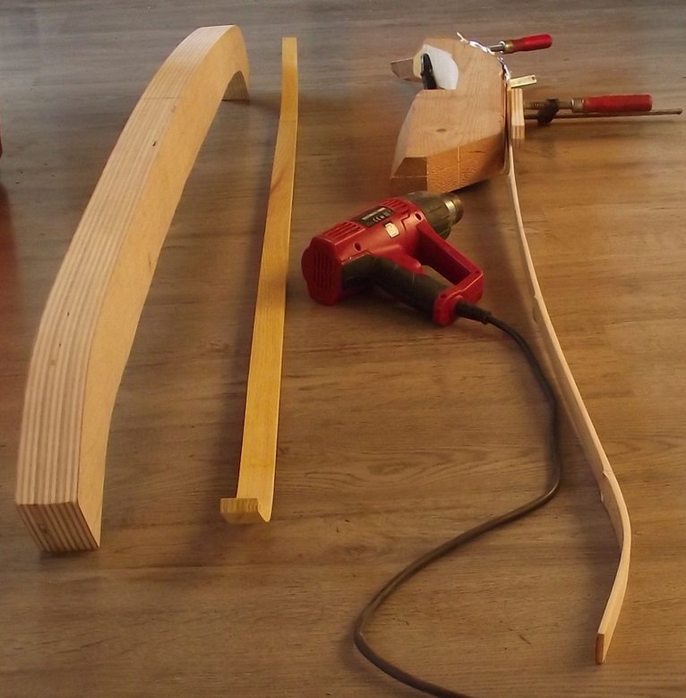 Fabriquer Un Arc Avec Des Lattes De Sommier Bourguignon sauce Cherokee ? - Fabrication des arcs lamellé-collé